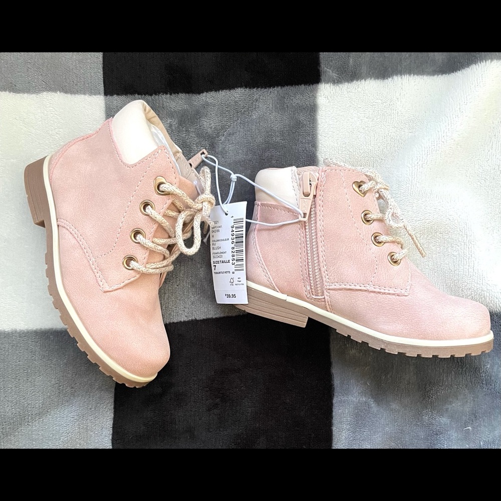 Pink Toddler girls boots size 7 NWT